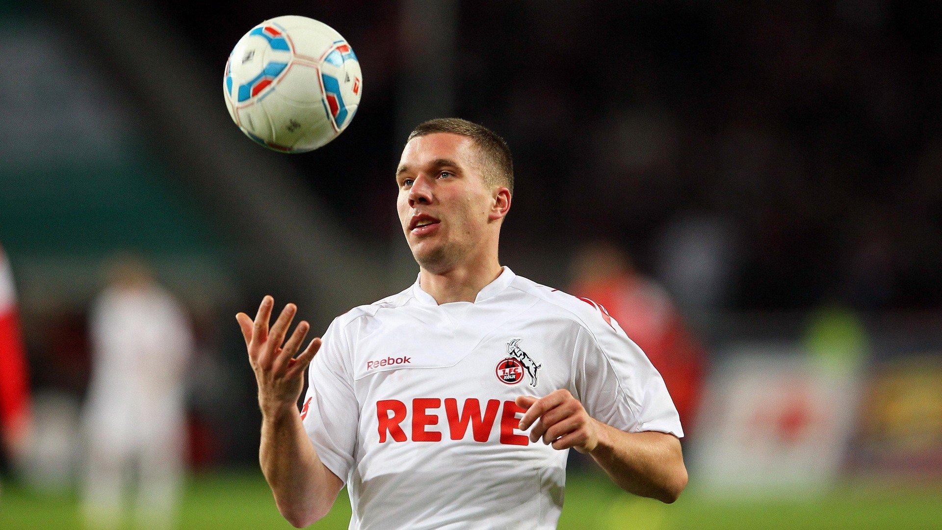 中超球队主场球迷热情高涨，2021中超主场