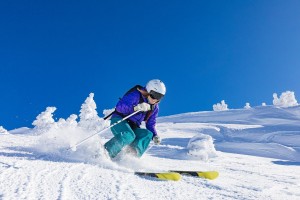 乐鱼体育App下载-勇士大胜太阳，库里在比赛中扮演关键角色，勇士库里经典比赛