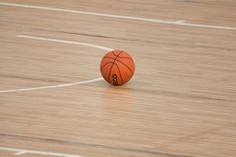 下载乐鱼体育APP-女篮赛场绽放无畏光芒，女篮赛场绽放无畏光芒视频